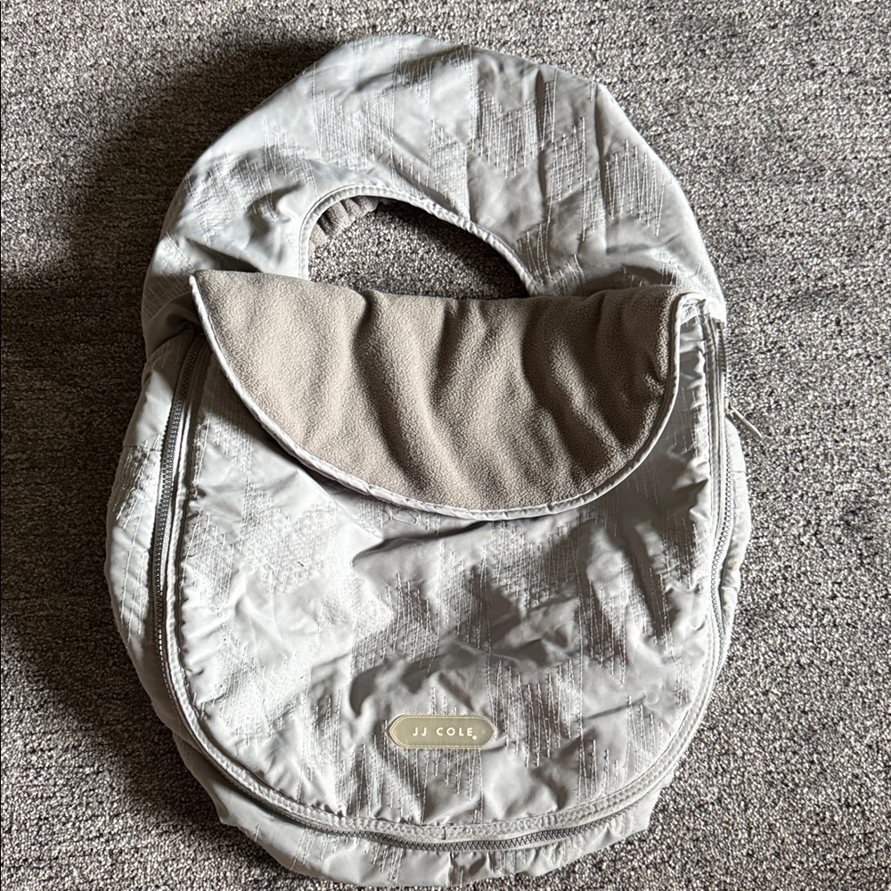JJ Cole car seat cover Light Gray